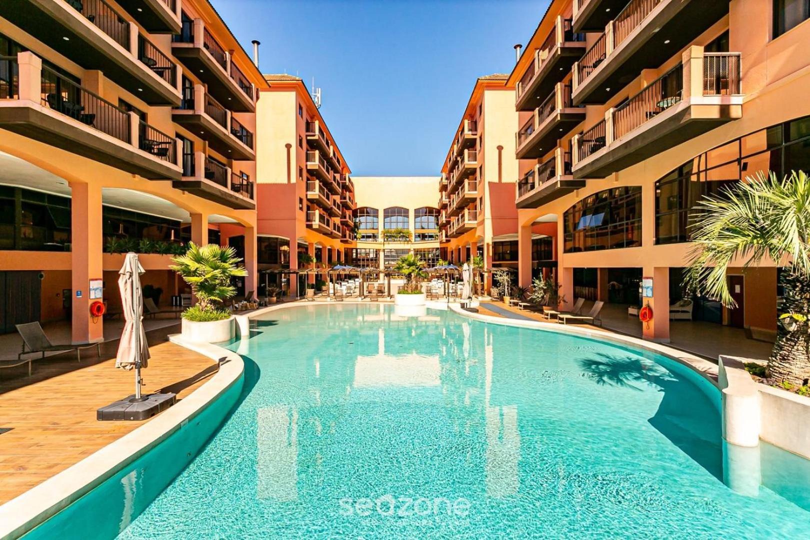 Resort Pe Na Areia - Studios Direto Com Proprietario Jbvjr Florianópolis Kültér fotó